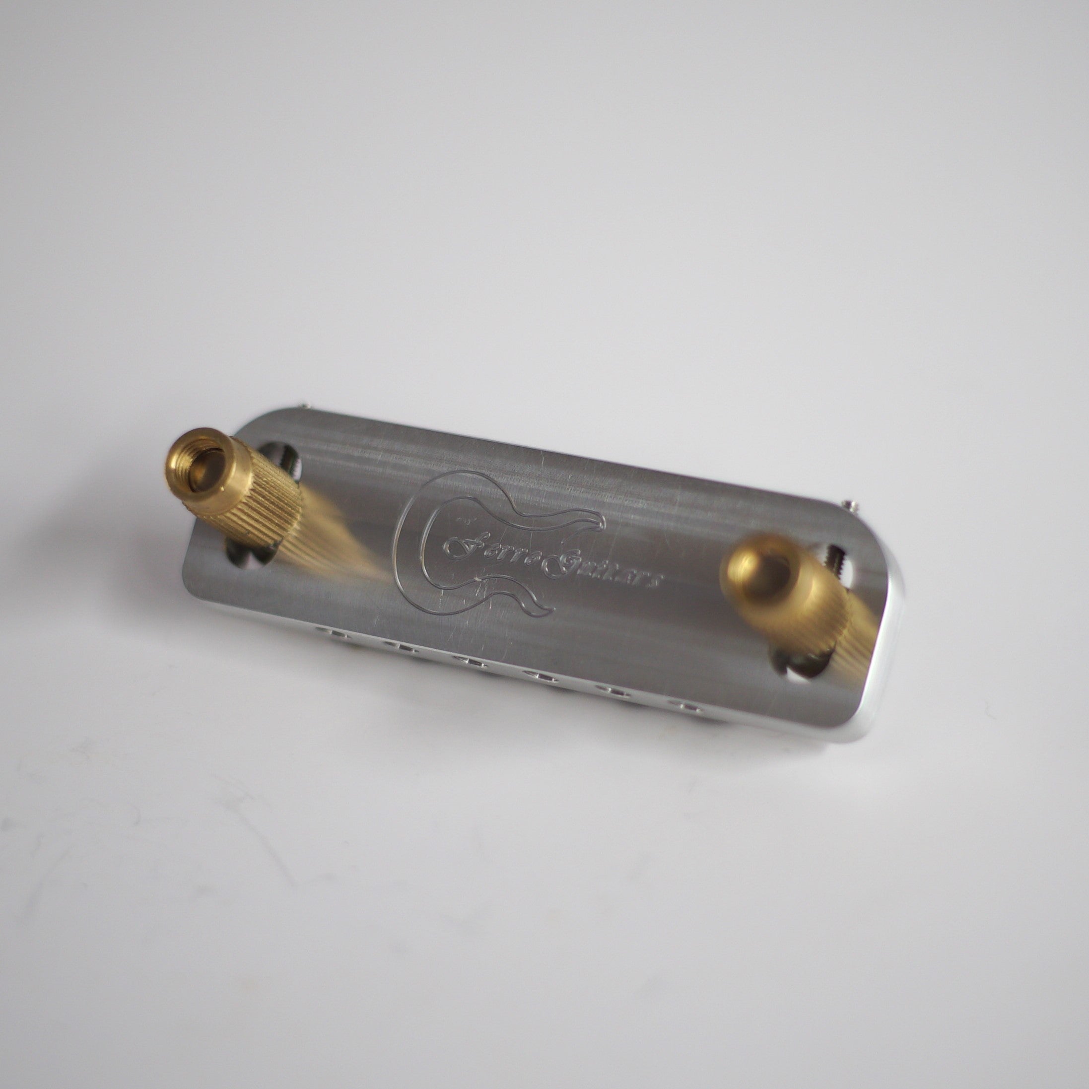 Ferro Flush Mount Bridge
